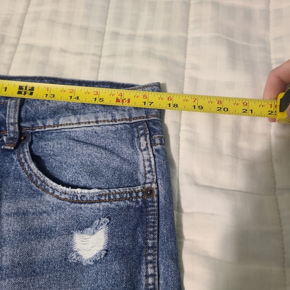 Arizona Jeans Distressed Hi-Rise Bootcut Juniors 15 - Picture 6 of 8